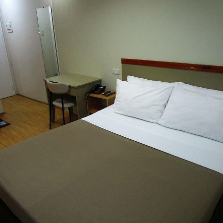 Citiscape Hotel Davao City Buitenkant foto