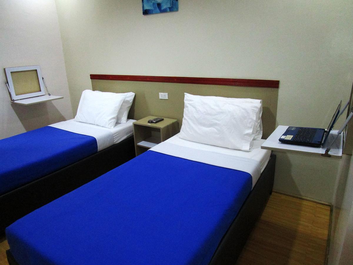 Citiscape Hotel Davao City Buitenkant foto