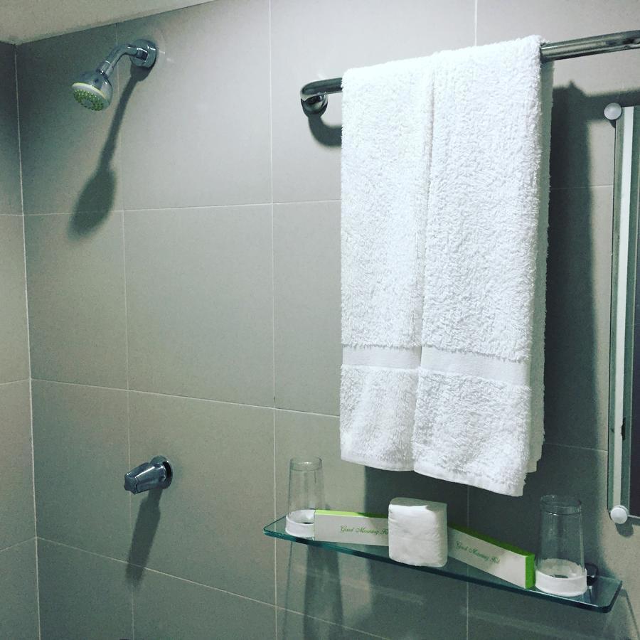 Citiscape Hotel Davao City Buitenkant foto