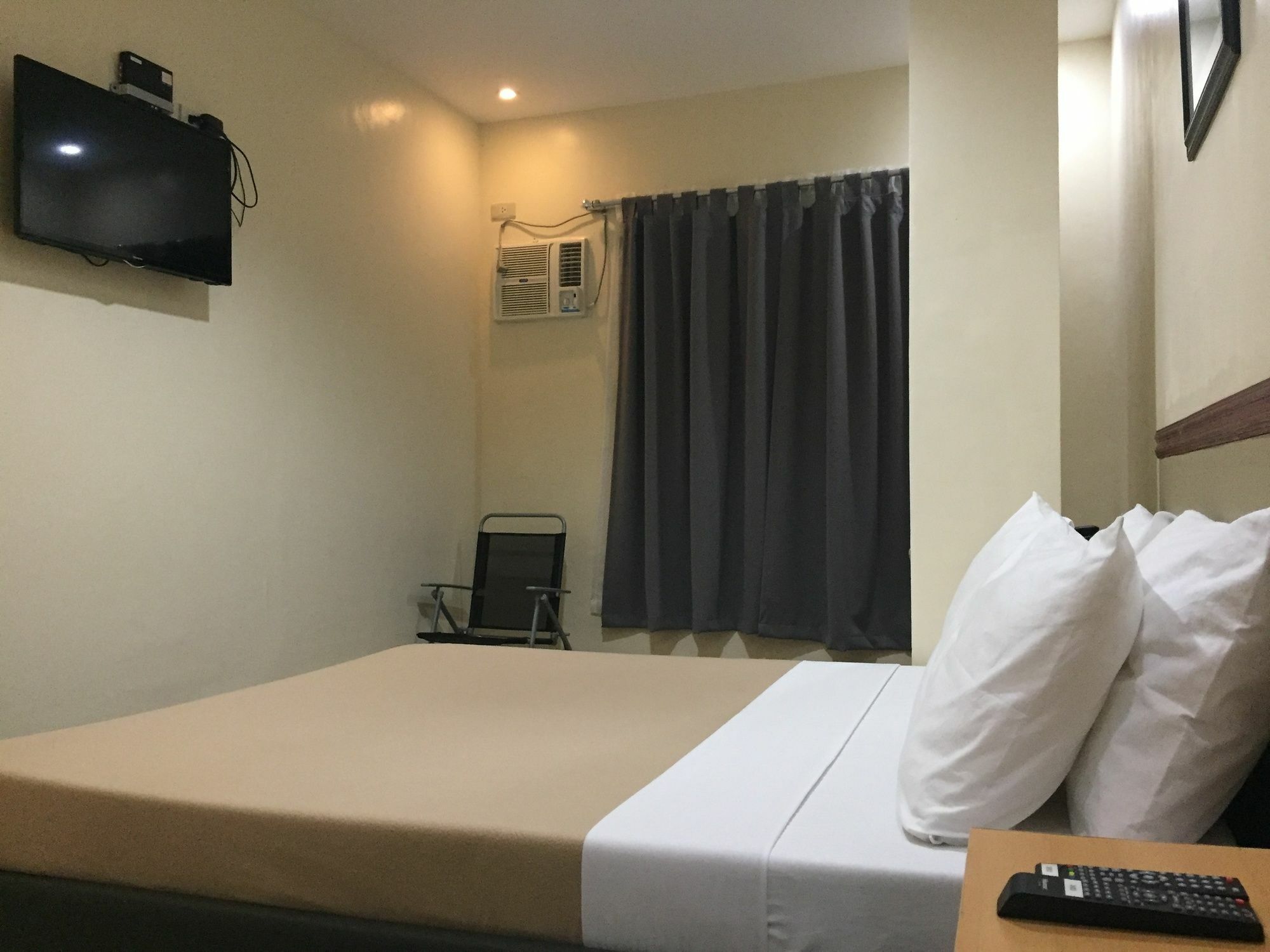 Citiscape Hotel Davao City Buitenkant foto