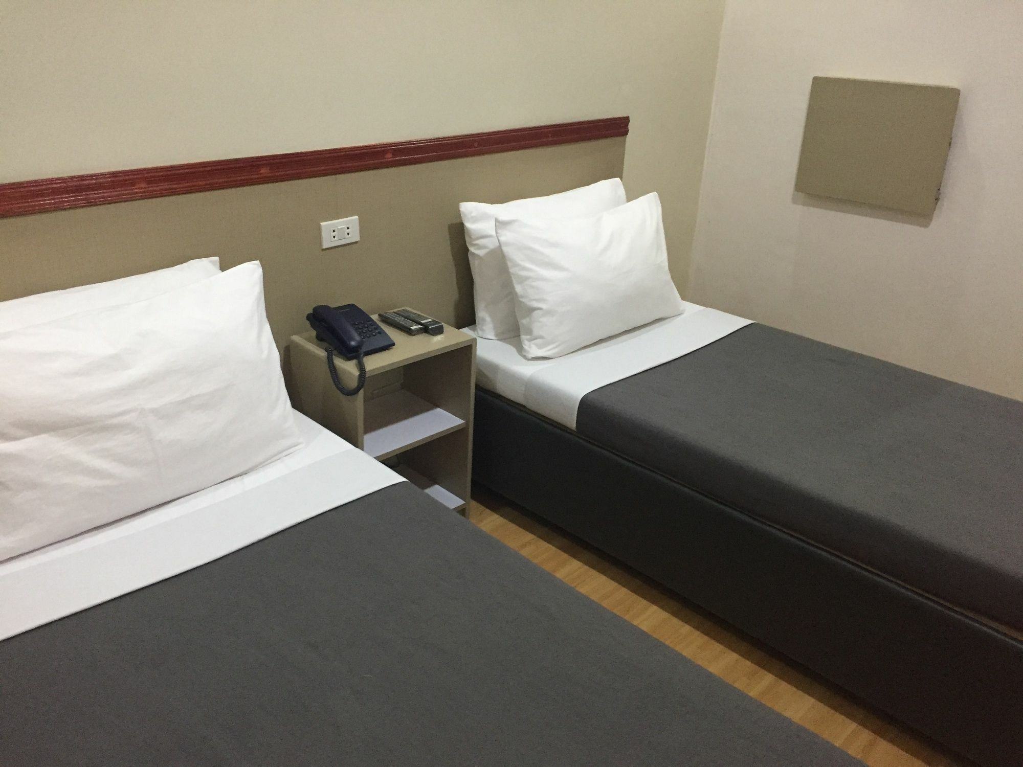 Citiscape Hotel Davao City Buitenkant foto